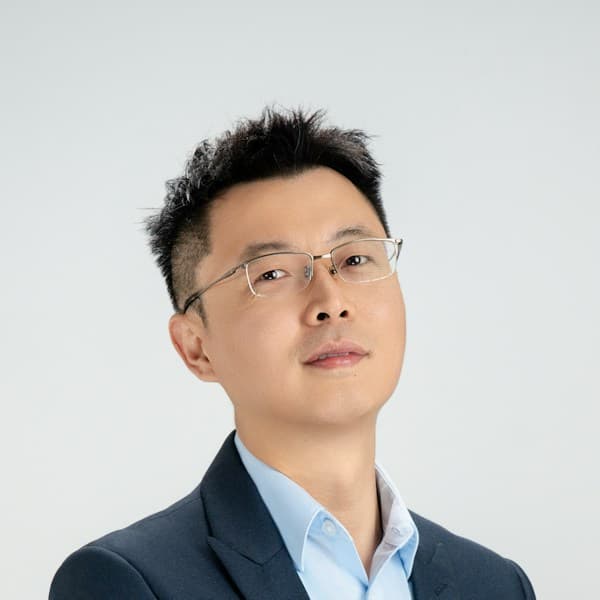 Chân dung TS. BS. Phạm Minh Trí
